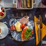 La Stella D'oro Bed & Breakfast 4*