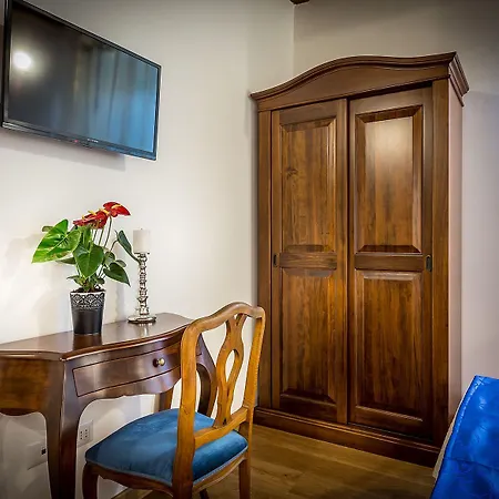 Nocleg ze śniadaniem La Stella D'oro 4*