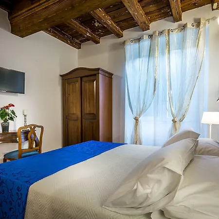 La Stella D'oro Nocleg ze śniadaniem 4*