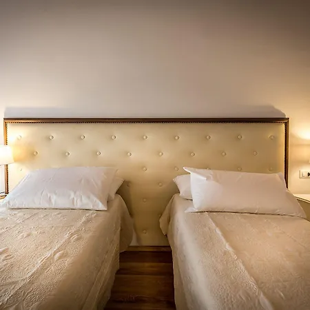 La Stella D'oro Nocleg ze śniadaniem 4*