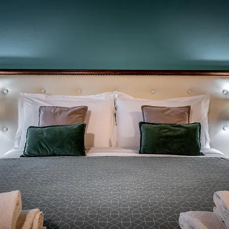 לינה וארוחת בוקר La Stella D'oro פירנצה